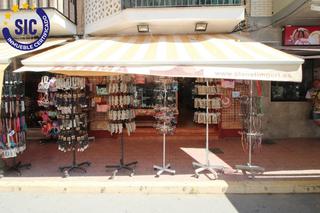 Local commercial à Calle DR BELLIDO