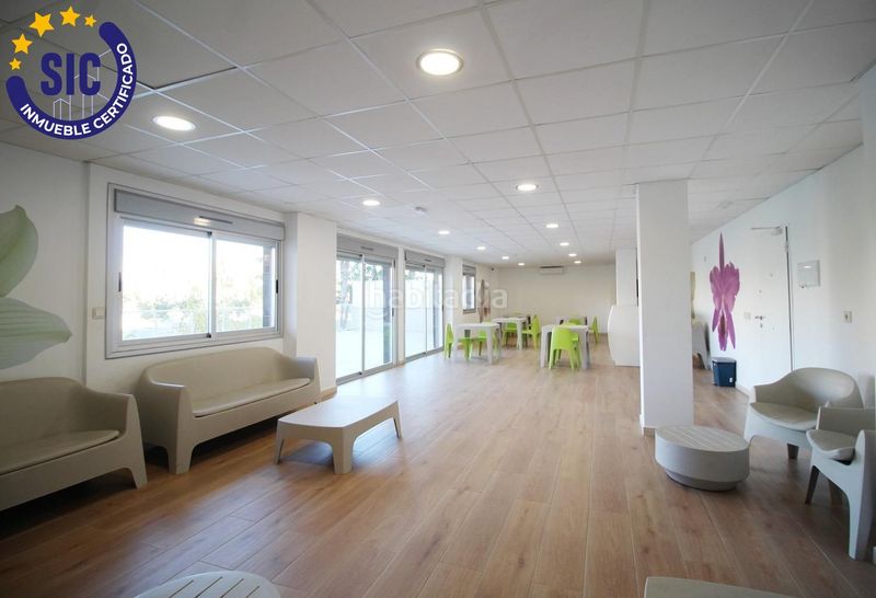 Foto 64341ecb-b3da-4fe9-b966-87cc49720705. Apartament amb aparcament piscina a Sol Park Oropesa del Mar