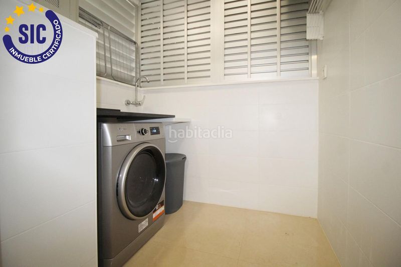 Foto 7ca8af66-4dde-4ac6-a7b2-a503371cf9b8. Apartament amb aparcament piscina a Sol Park Oropesa del Mar