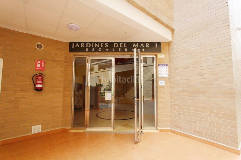 Foto 8511f0ef-9a78-44cf-8990-1d5a28d8a618. Apartament a avenida central 52 a Jardines del Mar Oropesa del Mar