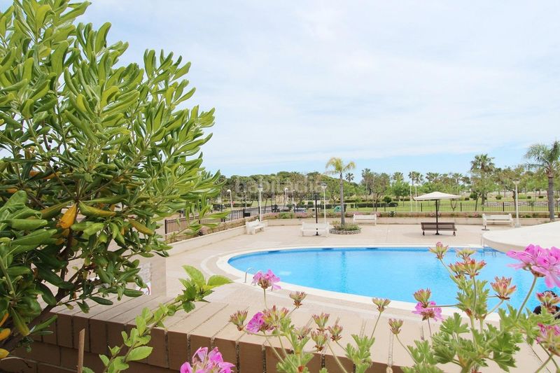 Foto a53a4e74-c1b6-4f1e-8f09-4df0ec5402ba. Apartament a avenida central 52 a Jardines del Mar Oropesa del Mar