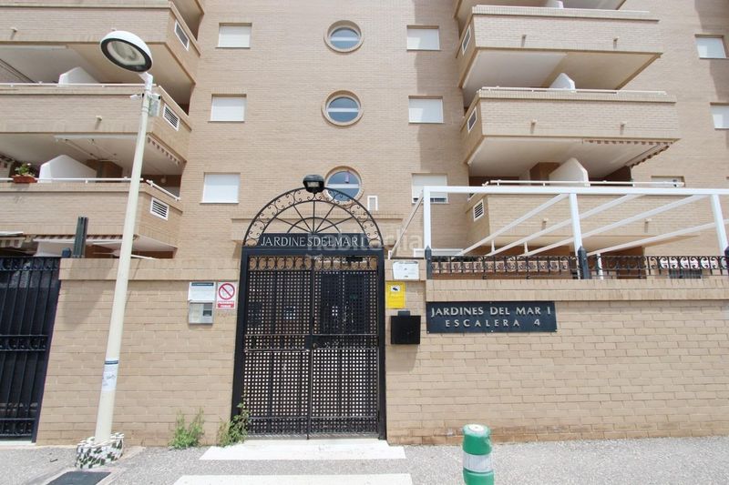 Foto d5199382-f54f-42d4-b7ba-1530d19f4b95. Apartament a avenida central 52 a Jardines del Mar Oropesa del Mar