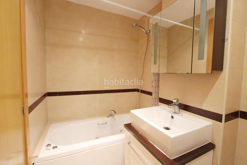 Foto dc7545e8-d5bb-480f-8b81-2e348cb3ad55. Apartament a avenida central 52 a Jardines del Mar Oropesa del Mar