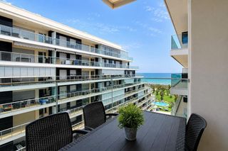 Apartament  Pai sector torrelasal 1. Ref. 1853apartamento en 8º planta ciudad jardín ii con garaje y