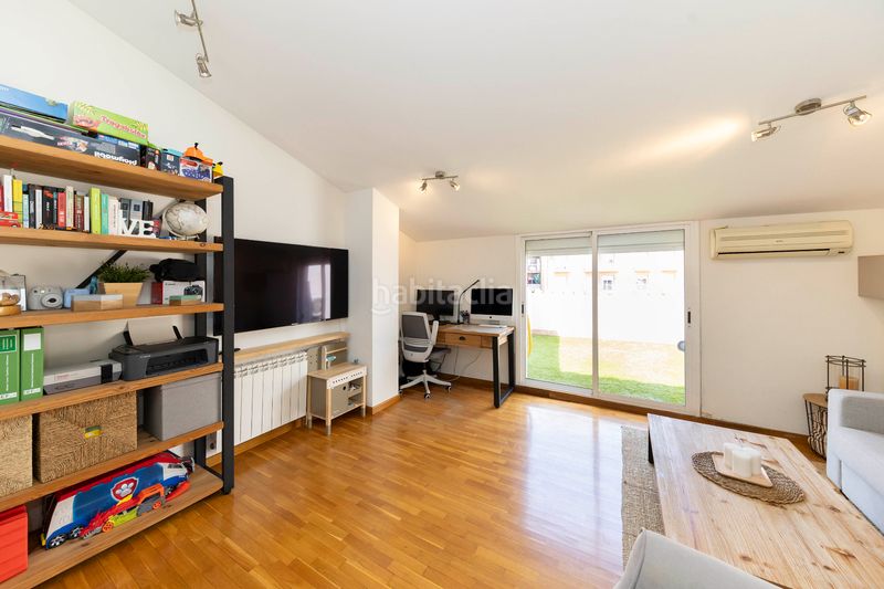 Foto 02397c6d-ab05-4d69-b7a6-638e524eeca1. Dúplex amb calefacció a Centre Sabadell