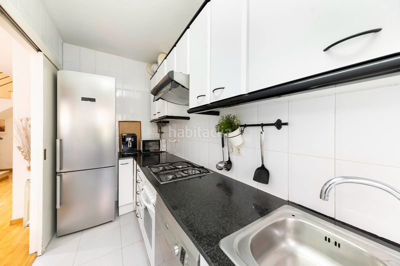 Foto 2216b301-694e-4242-bcbe-f93c275eeffd. Dúplex amb calefacció a Centre Sabadell