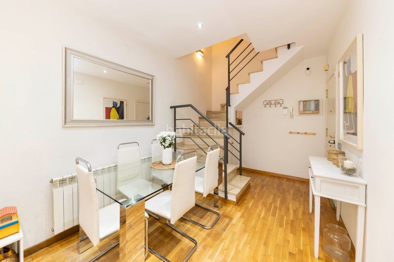 Foto 68ddf89f-87aa-49c8-b813-a05844bddbb9. Dúplex amb calefacció a Centre Sabadell