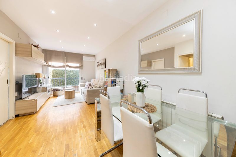 Foto 820caea1-f9e5-4592-b782-e37b6a0edec3. Dúplex amb calefacció a Centre Sabadell