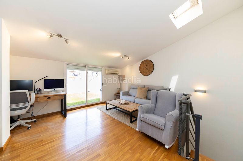 Foto a6996b4c-d9d1-400b-b079-71f756cd6f32. Dúplex amb calefacció a Centre Sabadell