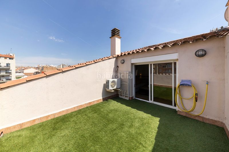 Foto b38252ac-05ad-4ccf-8daf-64385bfb644c. Dúplex amb calefacció a Centre Sabadell