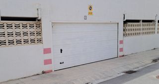 Aparcament cotxe en Miramar. Garaje en venta en miramar - playa.