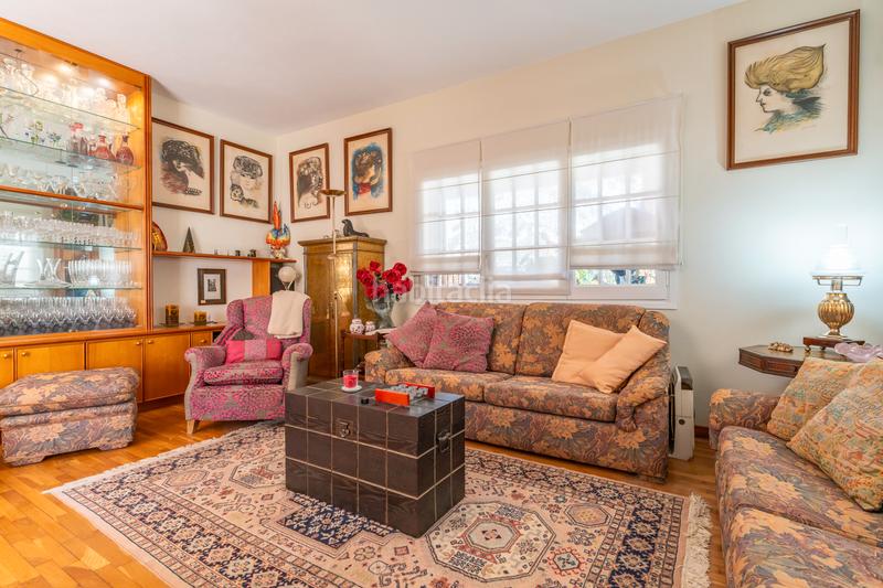 Foto 35454a22-0189-46d7-bf6d-d97af7758774. Chalet with fireplace heating parking pool in Mestral Reus