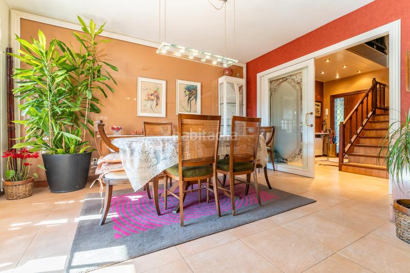 Foto 3e14a6be-a0a4-49b1-8b74-dbeff09fb216. Chalet with fireplace heating parking pool in Mestral Reus