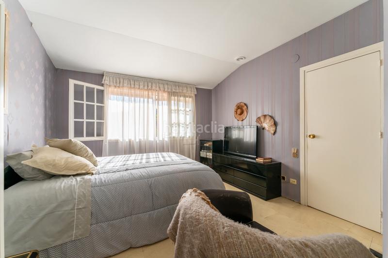 Foto 524a50da-2b22-4fc8-8eb5-234e3355ff7d. Chalet with fireplace heating parking pool in Mestral Reus