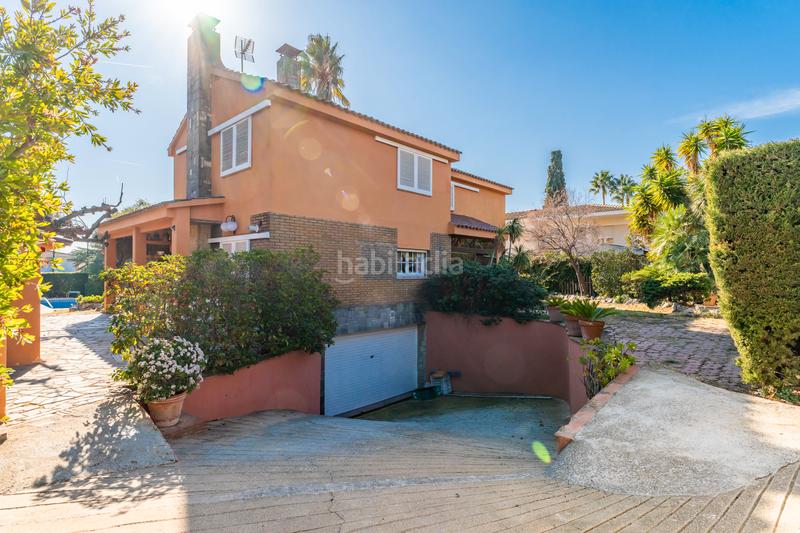 Foto 9c258f0e-fa7e-45d6-a970-55747d32c735. Chalet with fireplace heating parking pool in Mestral Reus