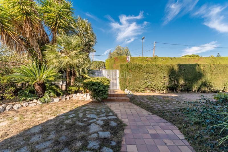 Foto 1670d607-9cd1-4c07-8389-ecd1f89cf189. Chalet en Mestral Reus