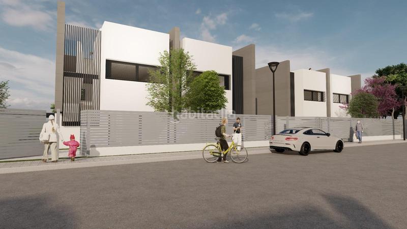 Foto e2bbfc3e-483d-42ce-abde-4fc7881ad8a1. Casa adossada a carrer tolomeo 1 a mar Cambrils Cambrils