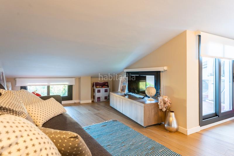 Foto d94d59cb-30e1-4733-bd45-10a56b7b7247. Casa adosada en Ponent Reus