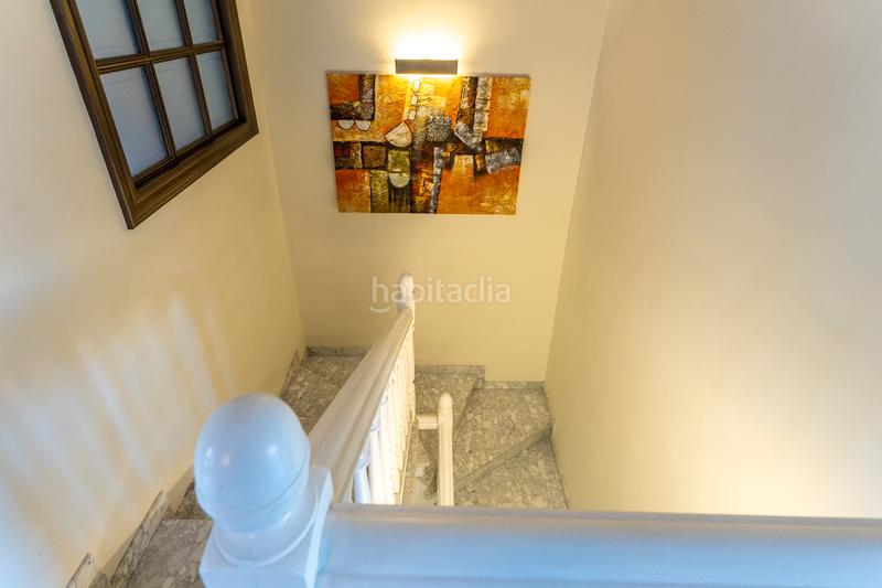 Foto f3d2a4b5-e2d5-4ae2-8ceb-9c83d40be567. Casa adosada en Ponent Reus