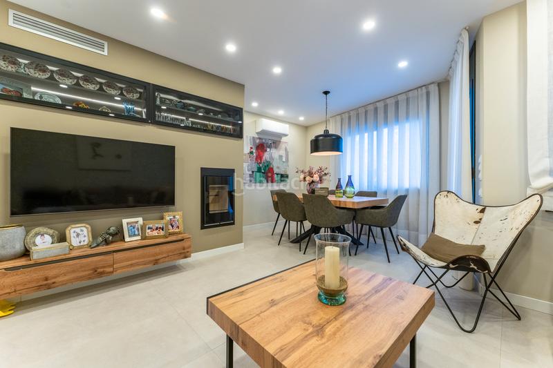 Foto 81914055-d7bd-4420-9941-07a930f1095b. Semi detached house with fireplace heating parking pool in Reus