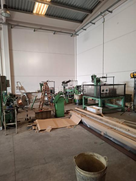 Foto 0573591b-9df3-41b7-bbfd-d55b847ef9aa. Fabrikhalle in Valls