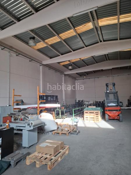 Foto a3454658-12f4-4540-a475-0285c27e96ce. Fabrikhalle in Valls