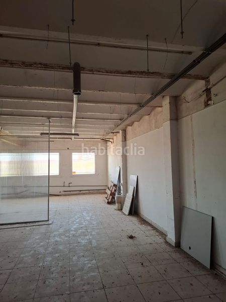 Foto 8b5a8367-8202-4cd4-936b-e6db591f7ed6. Nau industrial a Mestral Reus