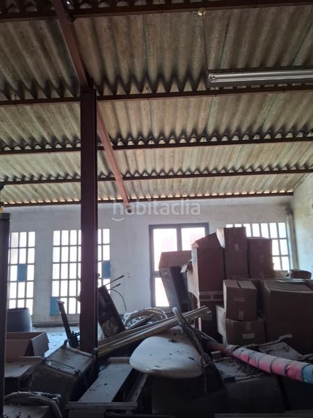 Foto bd36d754-2979-49a1-9c98-ce82b55b16e8. Nau industrial a Mestral Reus