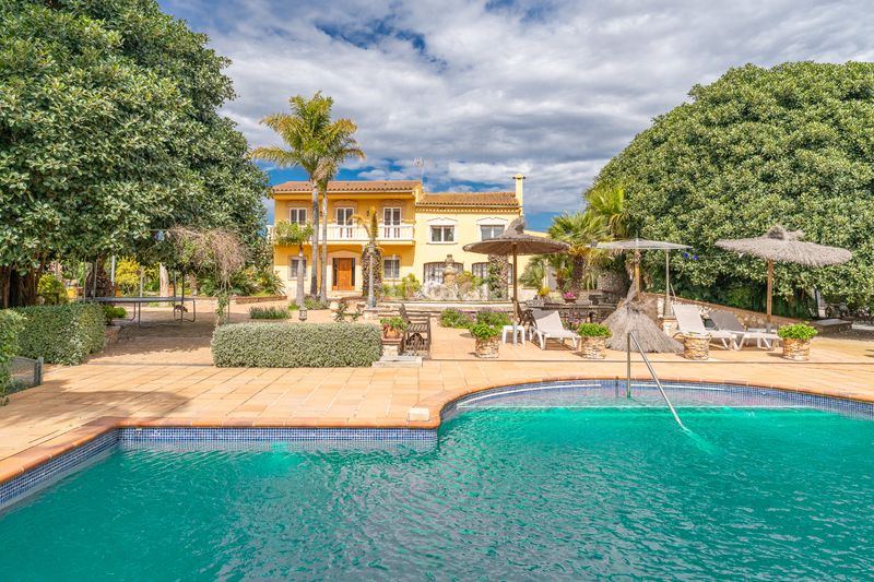 Foto f9563937-fcd2-4f29-94e5-cf9b1707bdc6. Chalet en Migjorn Reus