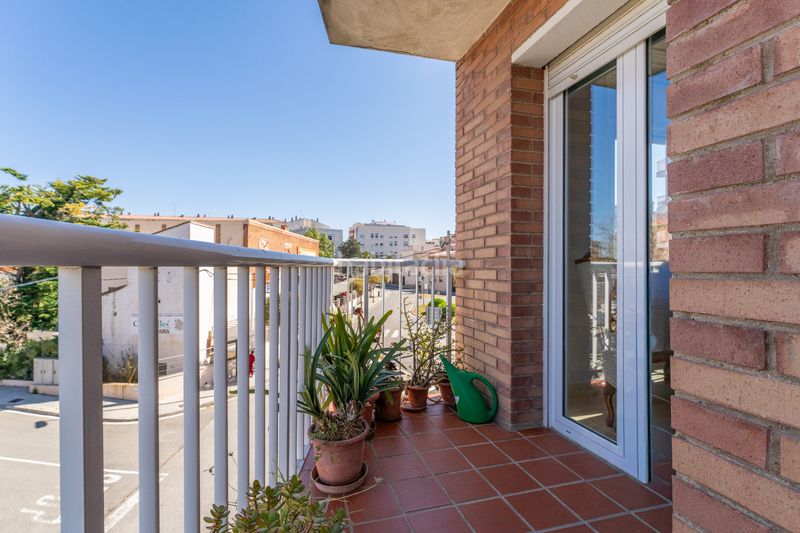 Foto a4252d10-2d09-49ef-8f7c-83fa6922c7c3. Pis a Constantí