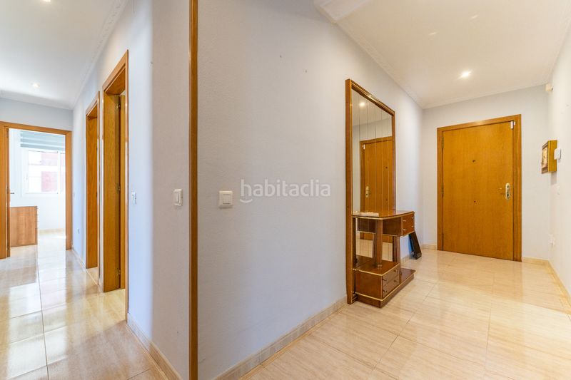 Foto d54ab7d5-8c78-43b6-afca-d9f5d50cc170. Pis a Constantí