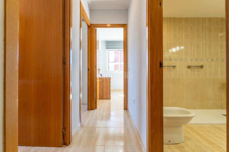 Foto 5327b909-c3ce-400f-9ee2-c028d4e7ba71. Piso en Constantí