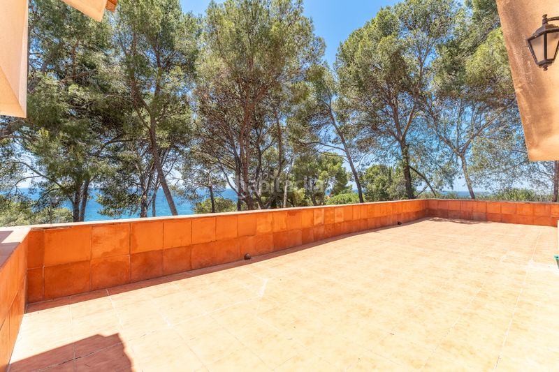 Foto 7b71c3c0-0fba-4d68-b4ae-dab6df88b835. Chalet en pla de maset - cap de Salou Salou