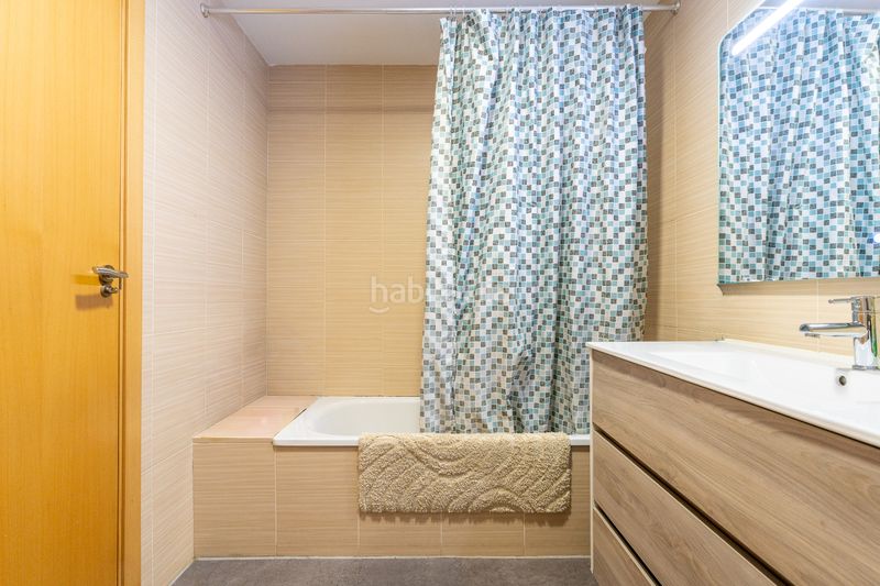 Foto 69a40cad-a87d-47bd-a2bb-72ff1ea52f09. Flat in Mestral Reus