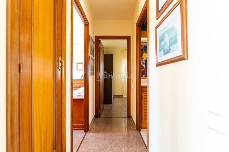 Foto c2f27896-d7b8-48be-a3c9-0233a8f98385. Xalet amb calefacció aparcament piscina a Mestral Reus