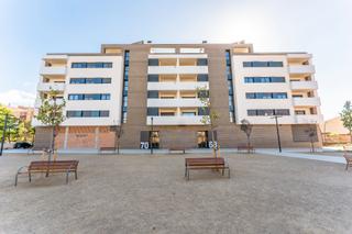 Business premise in Carrer del camí de valls 68