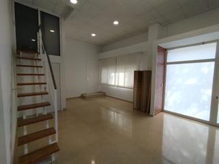 Location Bureau à Franqueses del Vallès (Les). Fantastico local/oficina amplio y luminoso