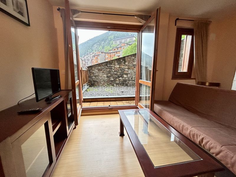 Foto 603585cd-e53d-4cbb-80a7-5967ef5a79d8. Flat with heating parking in Soldeu-Incles Canillo