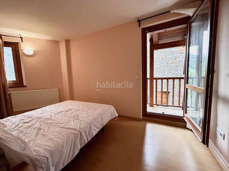 Foto fe772c47-86e3-41f0-855d-7d5bf90f6e54. Pis amb calefacció aparcament a Soldeu-Incles Canillo