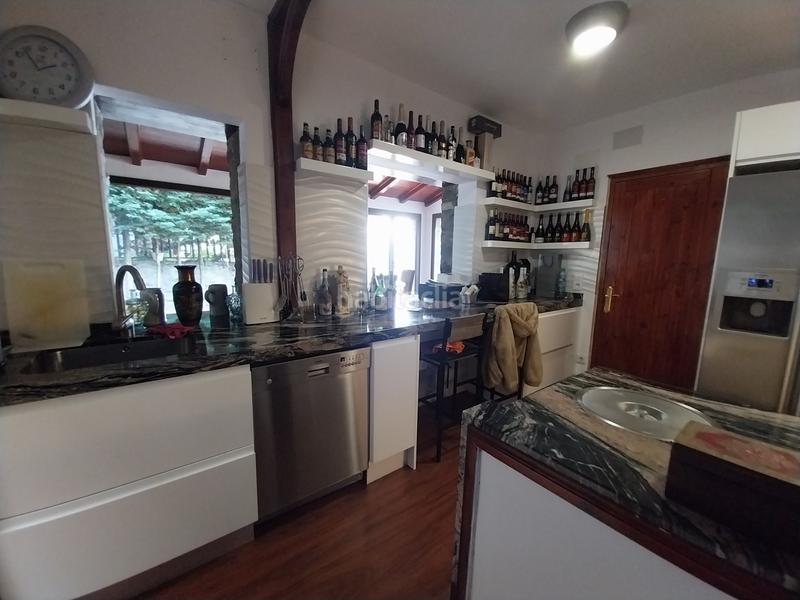 Foto 138d89ad-5466-41f6-be9d-a729717b5c30. House with heating parking pool in Engolasters Escaldes-Engordany