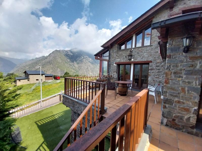 Foto 58fd8df5-621b-4994-b2cc-46f9b78dc955. House with heating parking pool in Engolasters Escaldes-Engordany