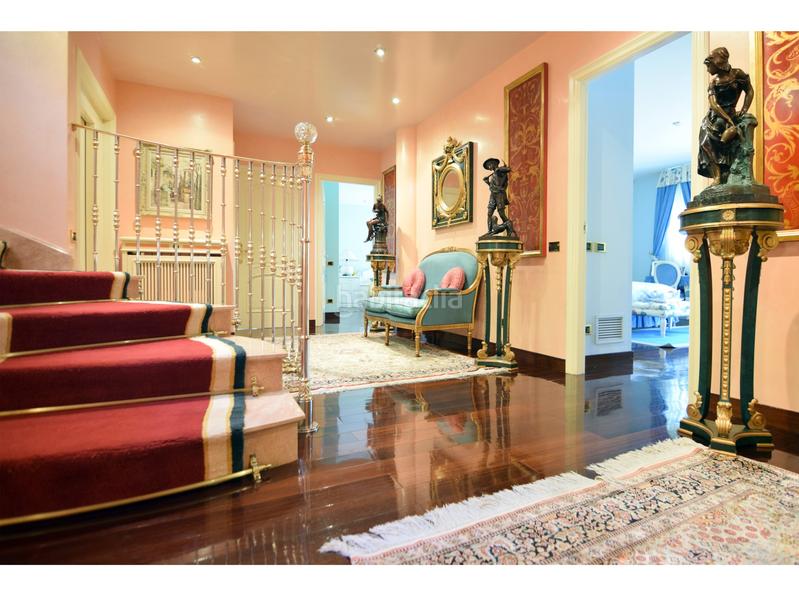 Foto c015f02f-6532-41c7-ac2b-5087f999424c. Casa amb aparcament a Centro Andorra la Vella
