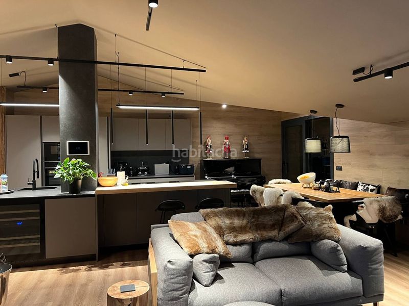 Foto 231d50f3-4ec9-4369-97ed-6bc495313b34. Rent penthouse with heating parking in Soldeu-Incles Canillo