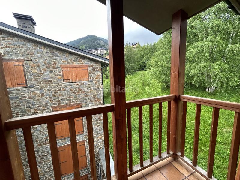 Foto 5fcea1ee-bc11-445d-8c94-3e092ef80962. Flat with heating parking in Soldeu-Incles Canillo