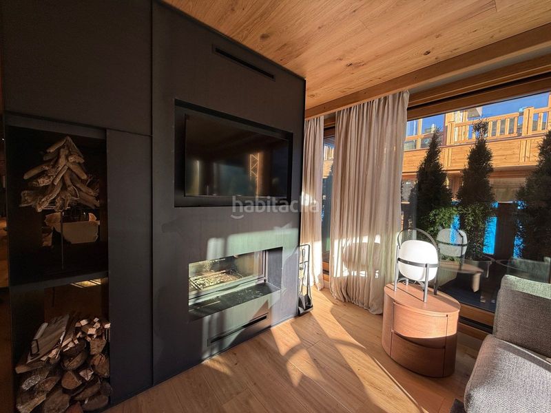 Foto 00dec752-6d47-4ac0-9e7f-a29606519c04. Rent flat with heating parking in Soldeu-Incles Canillo