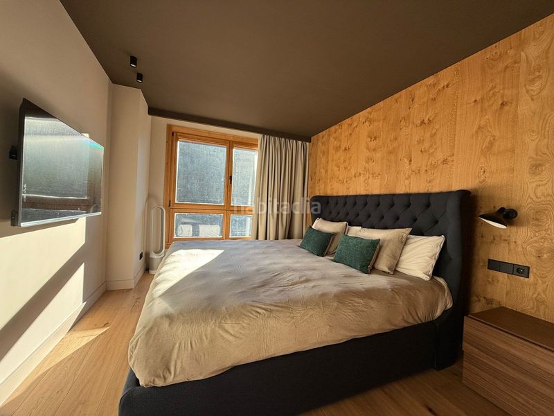 Foto 7c4e6e12-b5dc-4c8b-8aaa-20e5d6b30664. Rent flat with heating parking in Soldeu-Incles Canillo