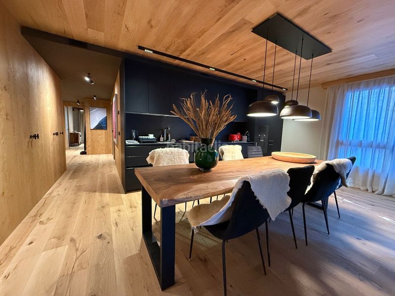 Foto 8e6686de-2fe1-4cb8-aa4d-412f7b718f3f. Rent flat with heating parking in Soldeu-Incles Canillo