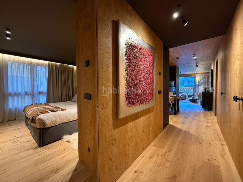 Foto 92e1f40a-e6df-40be-88e5-1d7c8b0276e5. Rent flat with heating parking in Soldeu-Incles Canillo