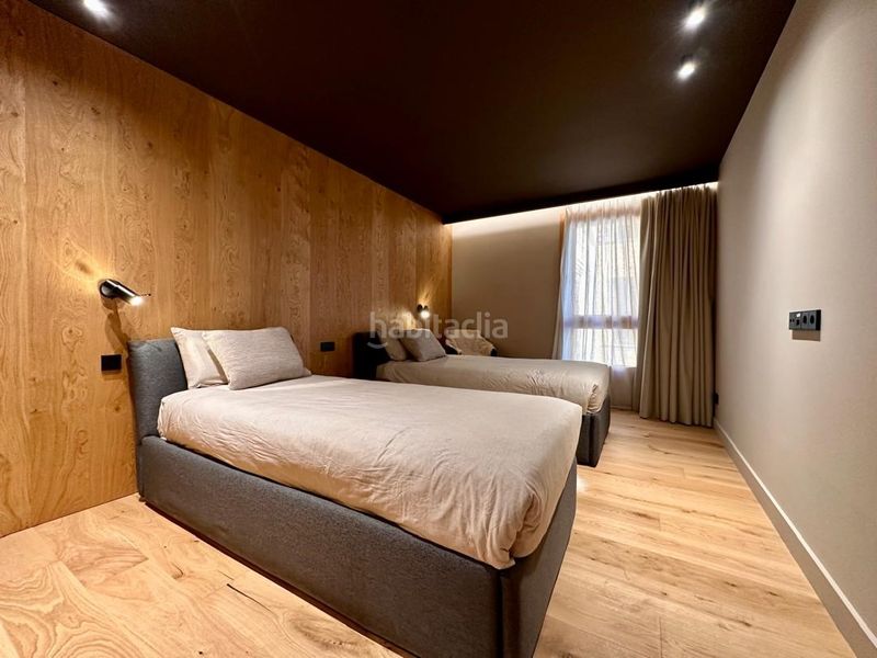 Foto dec07625-466d-48c8-af58-807436d0f388. Rent flat with heating parking in Soldeu-Incles Canillo