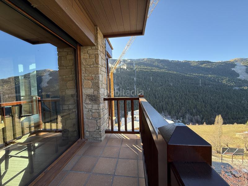 Foto 2319946f-4725-4bd6-8409-3a41297d4dc0. Location appartement avec chauffage parking dans Soldeu-Incles Canillo